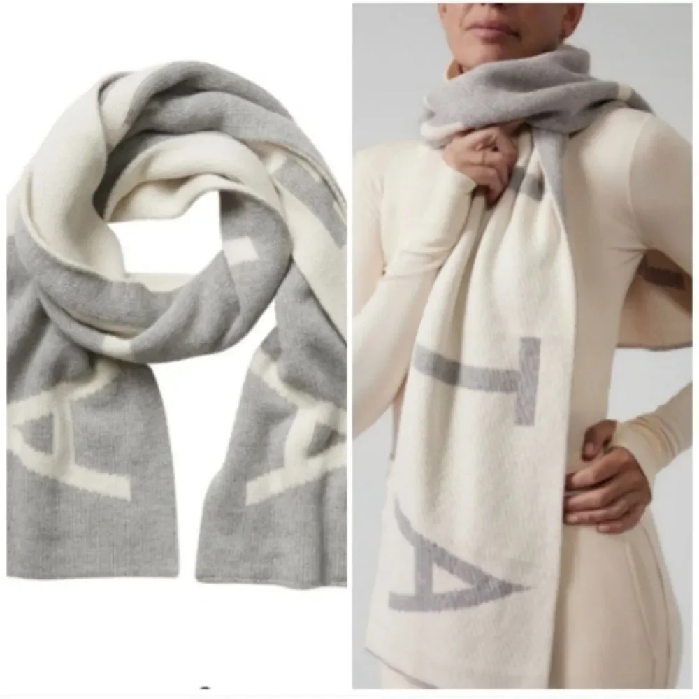 Athleta Cream and Gray Wool/Cashmere Knit Scarf. NWT.